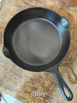Fully Restored GRISWOLD Cast Iron Skillet Pan 10 Small Logo Seasoned Flat