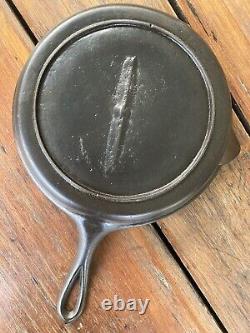 Gate Marked Fancy Handle #7 Cast Iron Skillet
