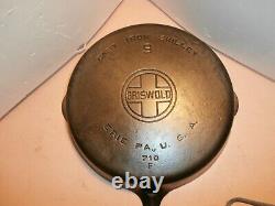 Griswold #9 cast iron skillet, smooth bottom, large block logo, double pour 710F