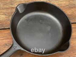 Griswold Cast Iron #4 Block Logo Skillet with Heat Ring