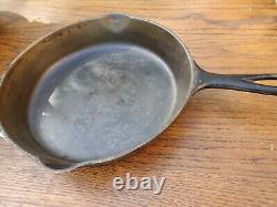 Griswold cast iron skillet 8. Good Condition. Erie Pa. 704
