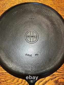 NICE! Griswold Cast Iron Skillet/Griddle 109 Small Logo Erie, PA 202 RESTORED