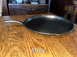 NICE! Griswold Cast Iron Skillet/Griddle 109 Small Logo Erie, PA 202 RESTORED