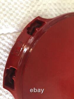 New Red Cerise Le Creuset Round Grill Skillet with folding handle cast iron RARE