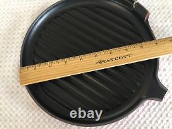 New Red Cerise Le Creuset Round Grill Skillet with folding handle cast iron RARE