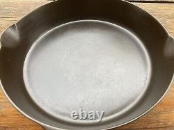 Pre Griswold Erie #8 Second Series Cast Iron Skillet with Shield Maker's Mark