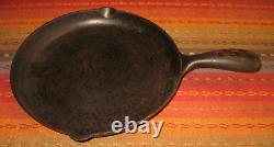 Rare Sidney O Holloware #7 Cast Iron Skillet 3 Hole Handle Tight Hairline Crack