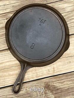 Unmarked Griswold Cast Iron #8 Skillet