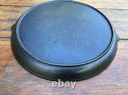 Wagner Ware Cast Iron #8 Arc Logo Shallow Skillet with 3 Hole Handle
